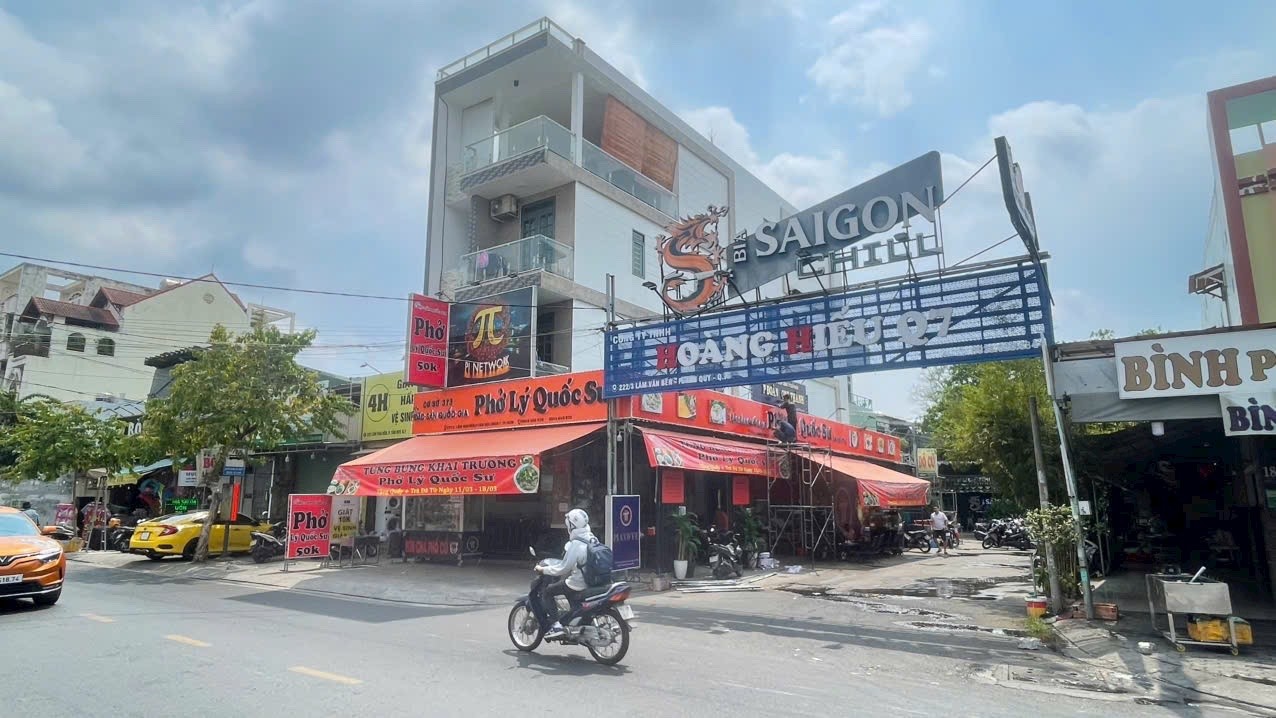 Bán Nhà Phố Kinh Doanh Căn Góc MT Lâm Văn Bền, P.Tân Quy Q7.